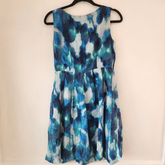 Martin & Osa 100% Silk Watercolor Blue Dress Cocktail Fit and Flare Women's 6 - Picture 2 of 6